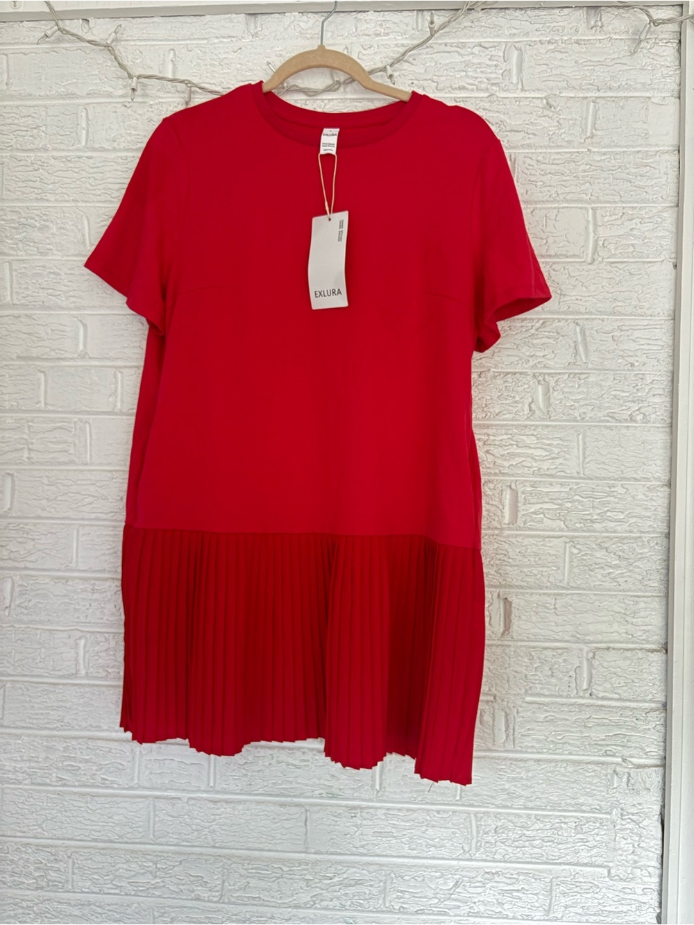 Amazon Red Mini Dress with Pleated Hem